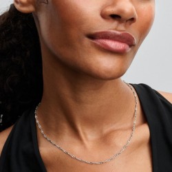 COLLAR ANCLA EN PLATA DE PRIMERA LEY
