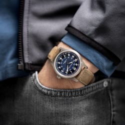KHAKI FIELD TITANIUM AUTO