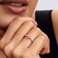 ANILLO DE MARIPOSA ROSA BRILLANTE