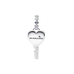 CHARM LLAVE CORAZÓN OPALESCENTE