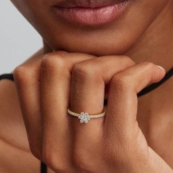 ANILLO DE FLOR BRILLANTE