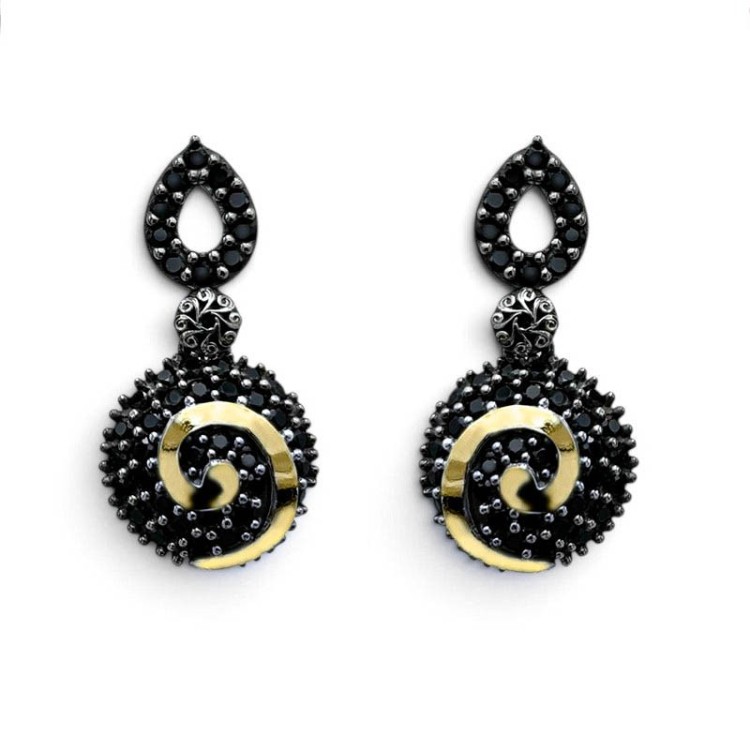 PENDIENTES ESPINELAS Y ORO LAMINADO