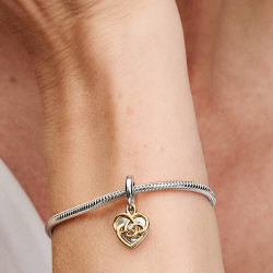 CHARM PANDORA CORAZÓN Y GRABADO MAMÁ